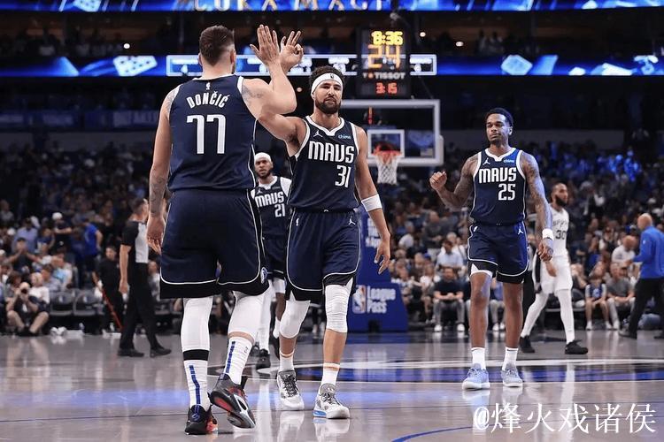 汤普森首战轰22分独行侠击败马刺 凯尔特人大胜奇才